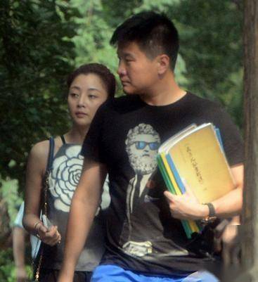 人间水蜜桃,殷桃,豪车车主,轮流开