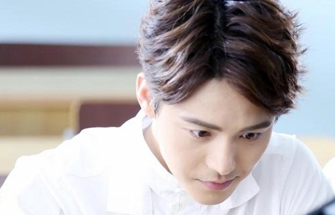 12星座专属的"考试锦鲤",白羊是朱一龙,我是赵丽颖,你呢?