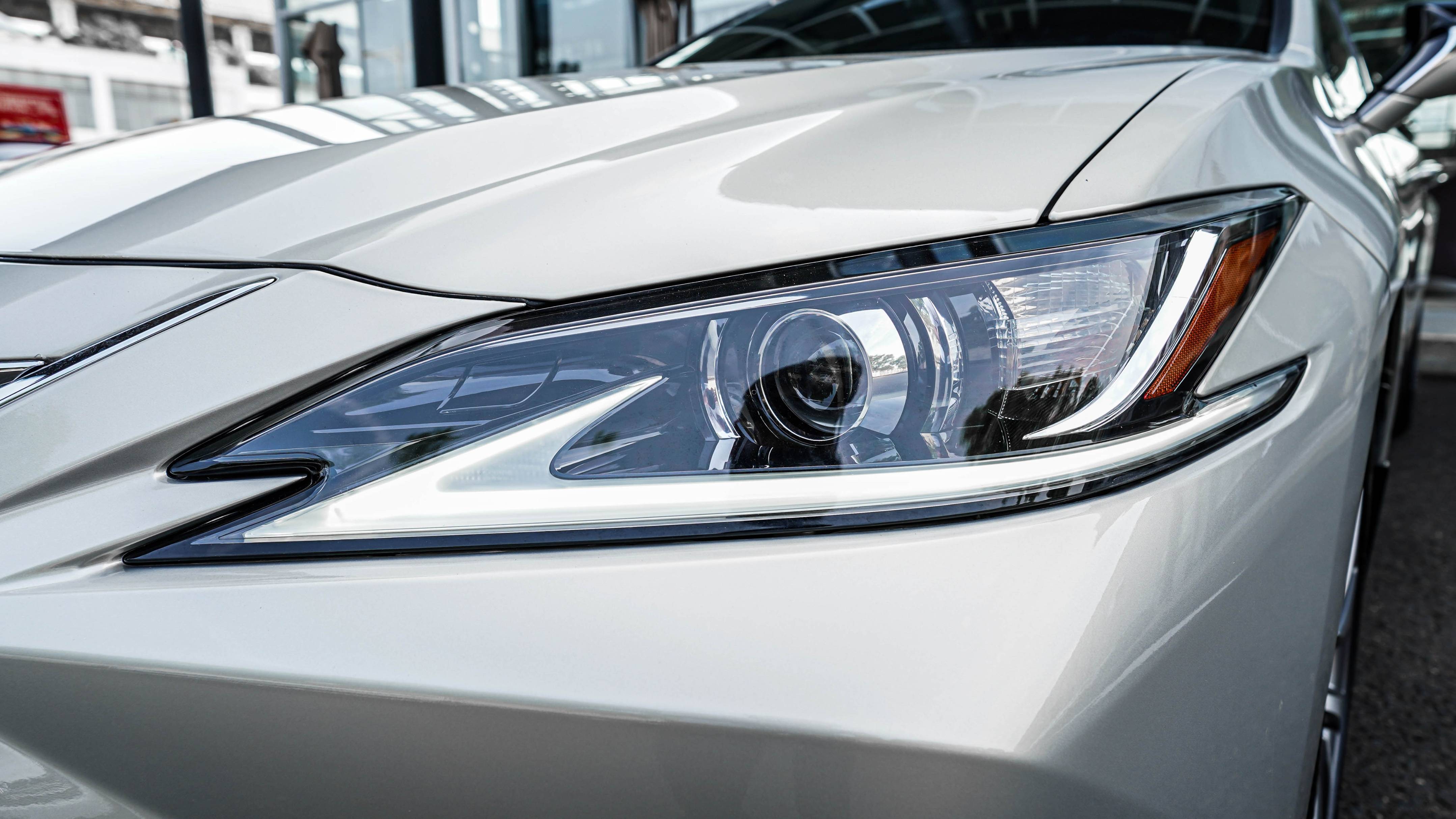 二手车界的硬通货,好开省油还保值!【雷克萨斯es 260 卓越版】