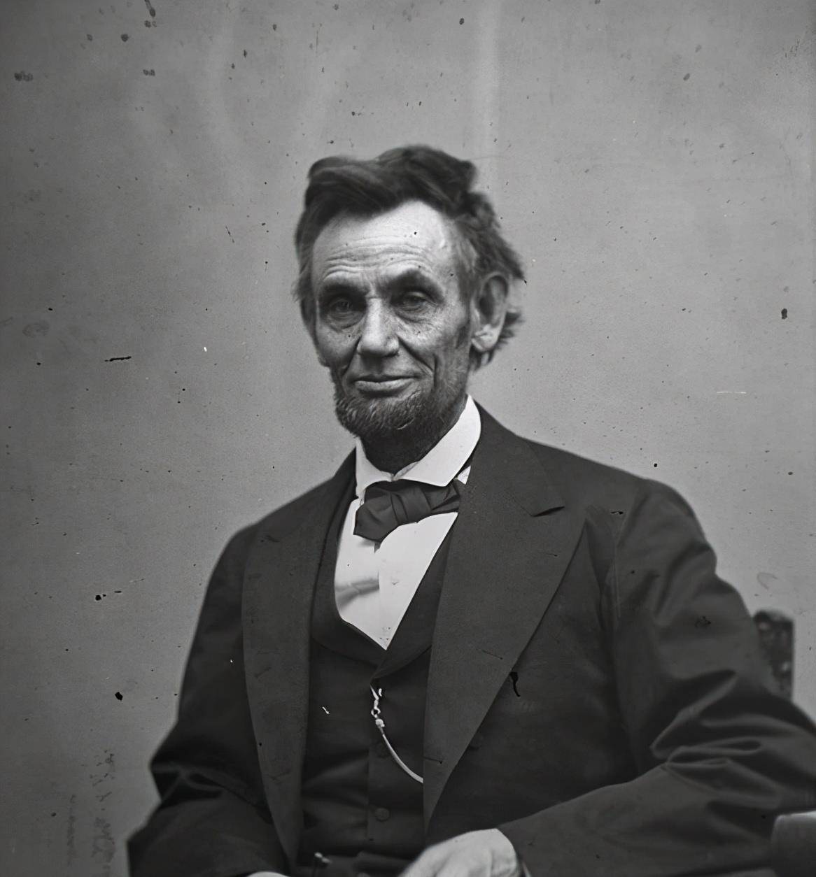 林肯总统夫人:她如愿以偿成了"第一夫人",却最终疯癫落寞而亡