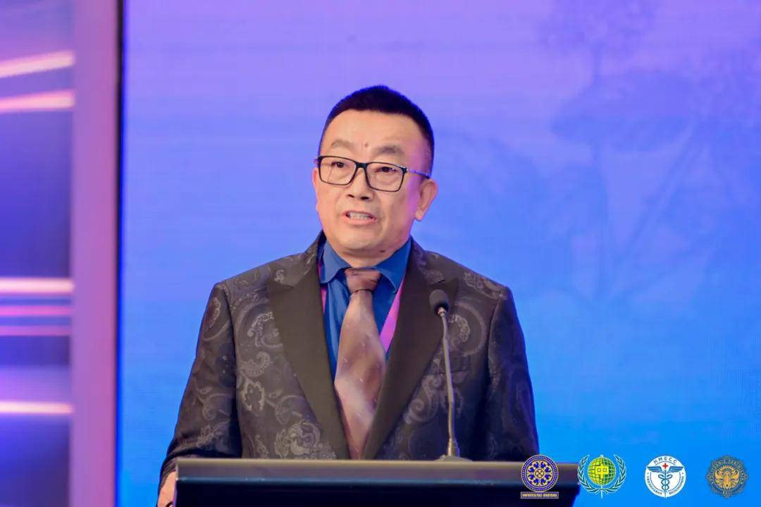 首届中国·东盟传统医药国际论坛在印度尼西亚巴厘岛成功举办