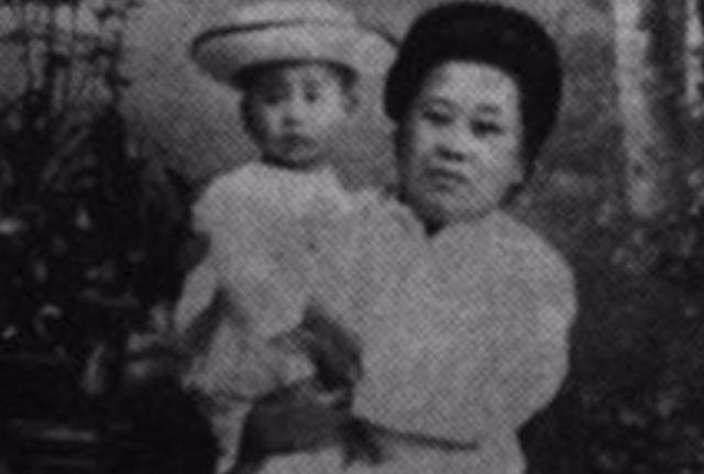 撕裂的家族:鲁迅与弟弟周作人矛盾重重,19岁亲侄当众饮弹自尽