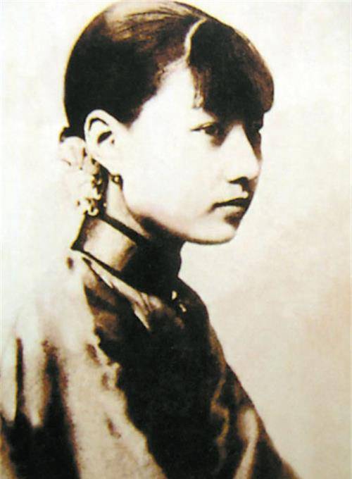 14岁时,孟小冬和姚玉兰,露兰春等人