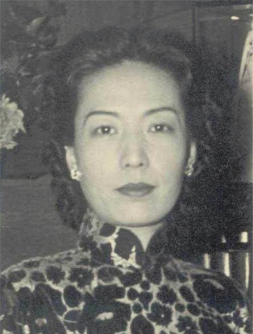 杜月笙最牵挂的女人,去世前为她举办隆重婚礼,只为给她一个名分