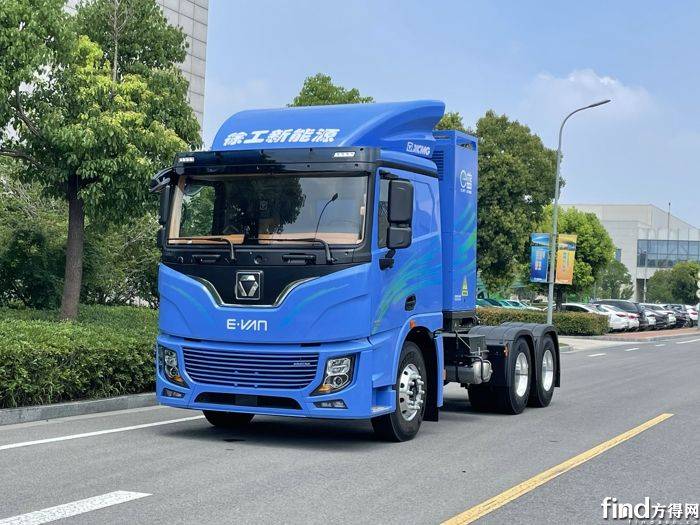 新能源牵引车4月涨149%!三一/徐工争冠 重汽/解放翻倍涨