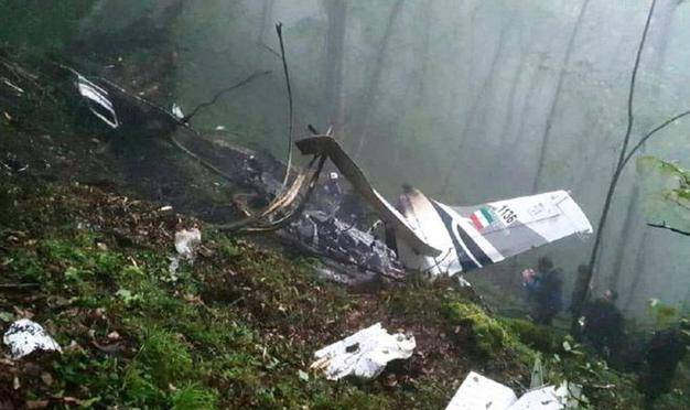 伊朗总统莱希坠机事件揭秘:天气与飞机性能成关键