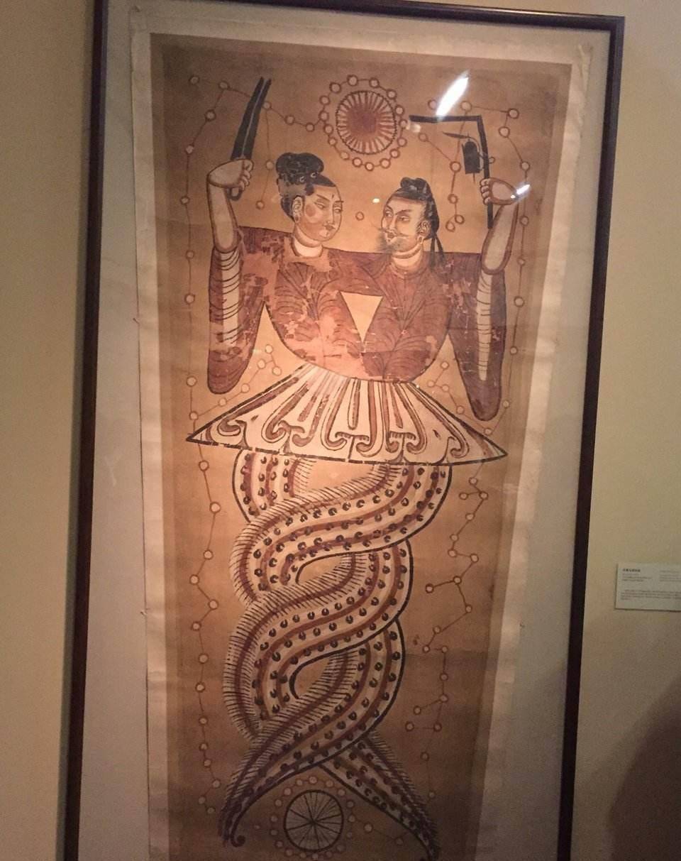 刻画着伏羲女娲像,专家高呼是dna_进行_中国_阿斯塔那