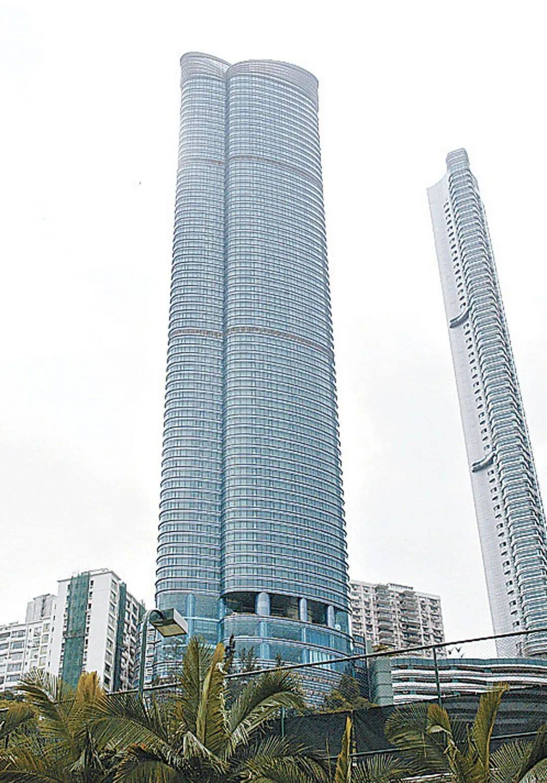 王菲出售香港豪宅,持货12年赚近千万,持多个物业身家至少20亿