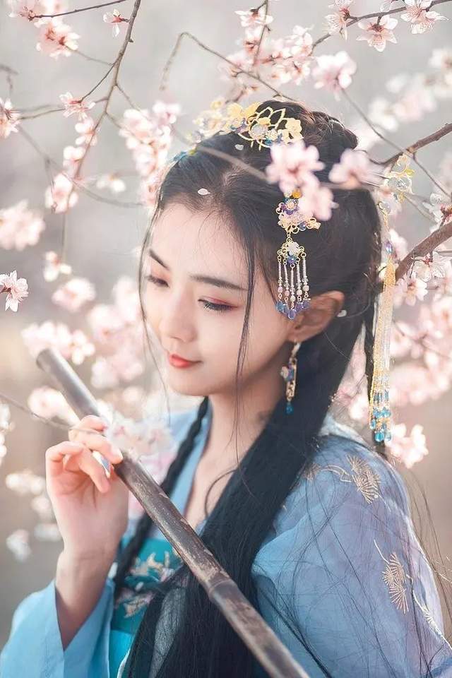 表达思念爱人的诗句_才女寄夫诗词_寄夫诗