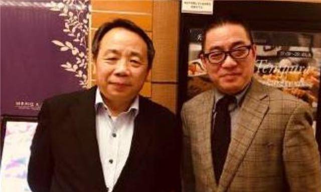 在十三年前,石平正式加入了日籍,并更名为石平太郎.