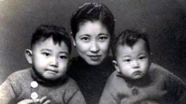 夫妻同日赴死,儿子出走与轻生,傅雷家族:经历尖锐痛苦的修行者_傅敏