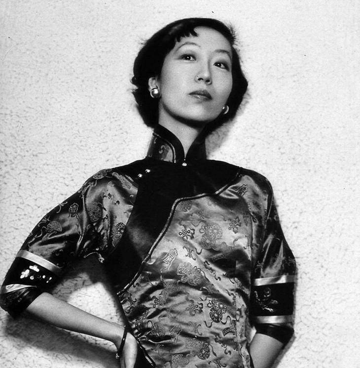 张爱玲与桑弧:得知她曾堕胎受损,他的暖心举动,却造就诛心虐恋