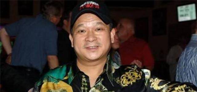 他是"赌神"原型:16岁辍学纵横赌场,玩牌时喜欢在赌台放一水果