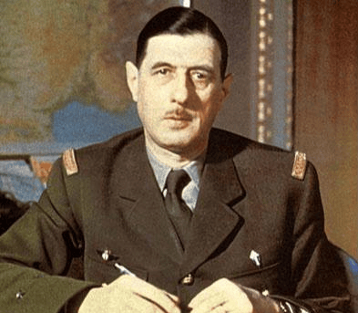 把阅兵仪式举办在异国他乡,这是法国总统戴高乐曾经的创举