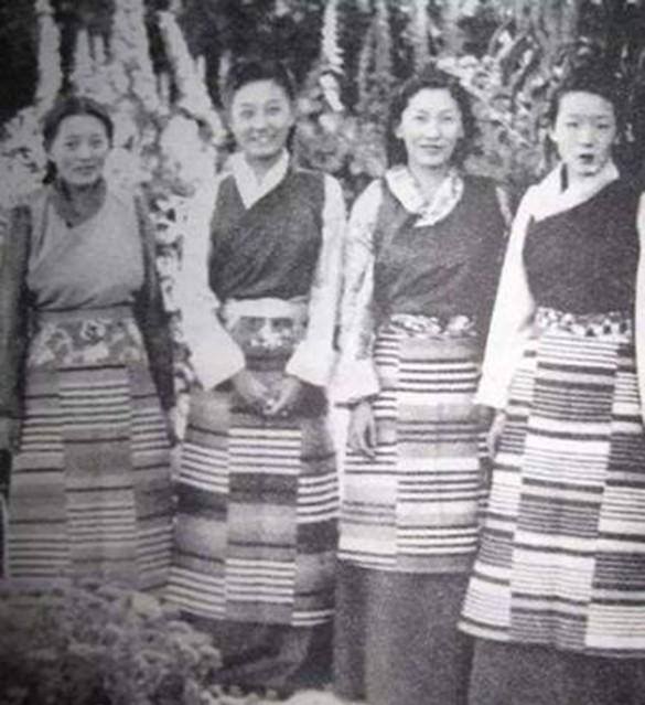 锡金国王劝说公主嫁给中国人,公主同意后,提了一个条件