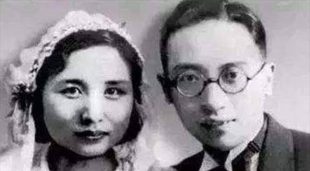 费孝通临终嘱托:骨灰分两份陪两任妻子,一生挚爱却是初恋杨绛