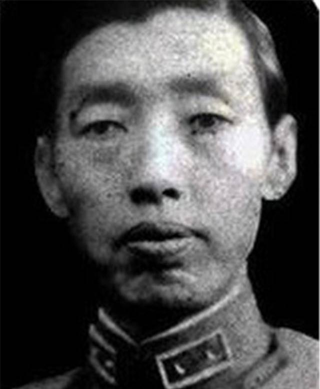 石友三被活埋后,他漂亮的五姨太下场如何?成美国大学教授