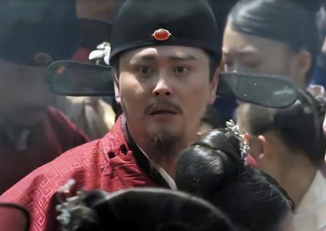 十五岁少年,临刑时挣断绳索,奋起夺刀,连杀十几个人