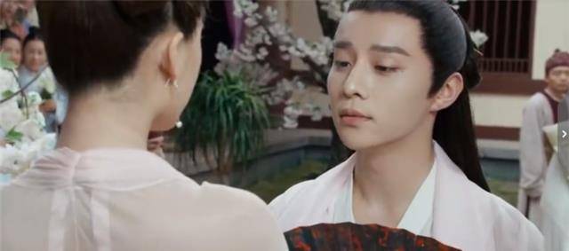 《传闻中的陈芊芊》苏沐表现很娘娘腔,但依然有人喜欢他