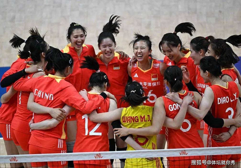 女排七仙女阵容曝光!朱婷成替补,张常宁当拉拉队,蔡斌真敢用