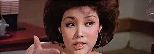 余莎莉:名将之后沦为俗星,晚年入住穷人窟,卖假珠宝维持生计