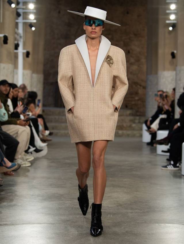 路易威登首秀西班牙,法式浪漫与弗拉明戈奔放的碰撞,值得看