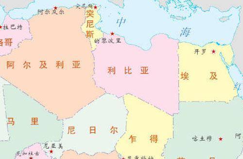 上世纪50年代中后期,利比亚因发现了大量的石油,让王室和权贵富了起来