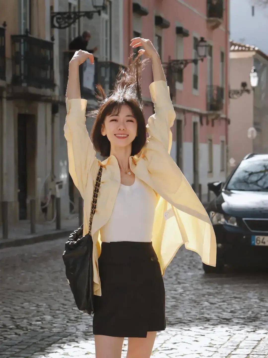 真的!女生在夏天变美不难,12位素人示范4种衣服,照着穿也漂亮