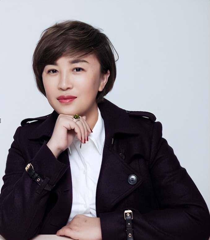 美女总裁史锐雪:卷走1.5亿到美国高调炫富,如今结果如何?