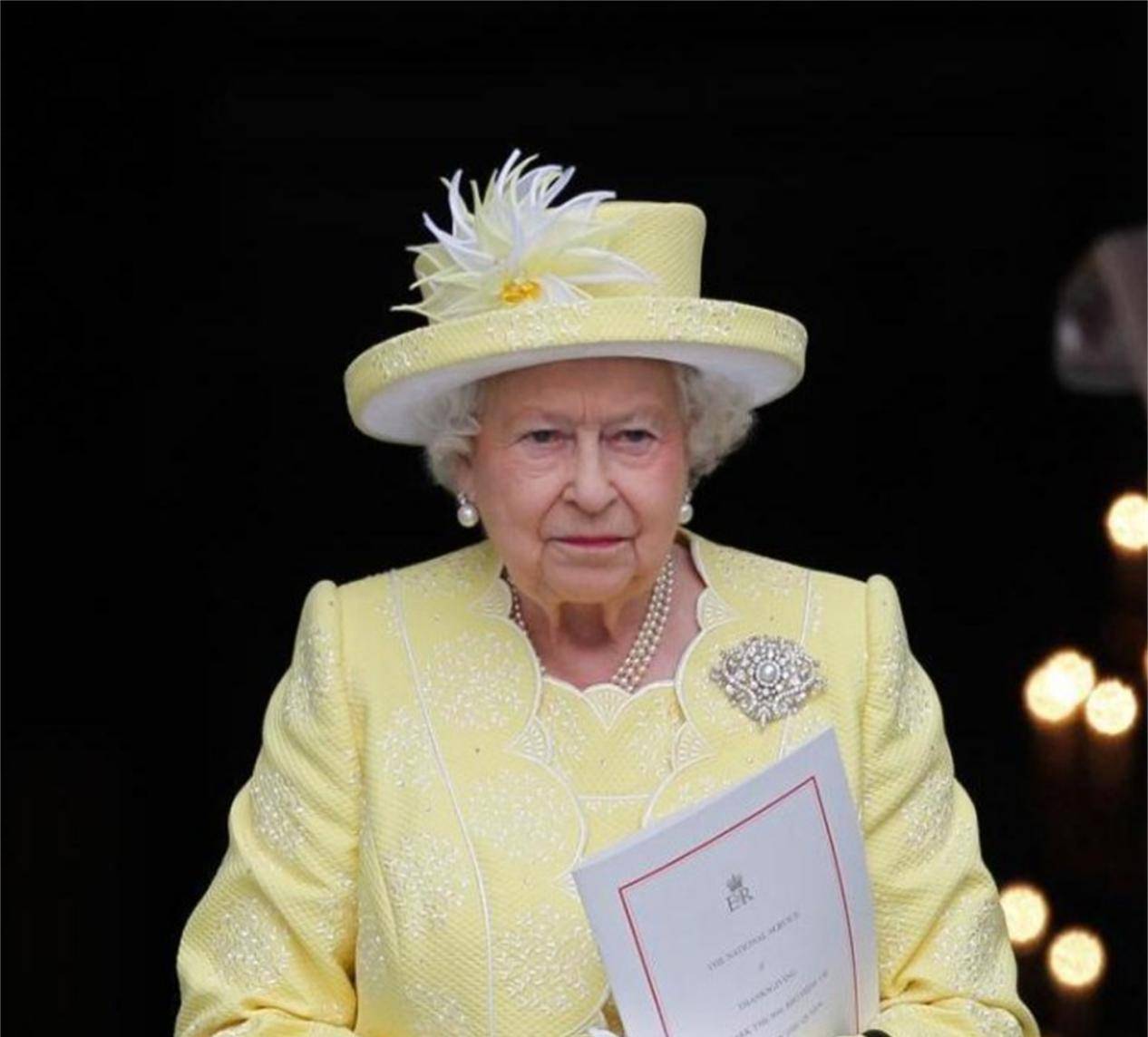 同为女人,英国首相撒切尔夫人与女王伊丽莎白二世的爱恨纠缠