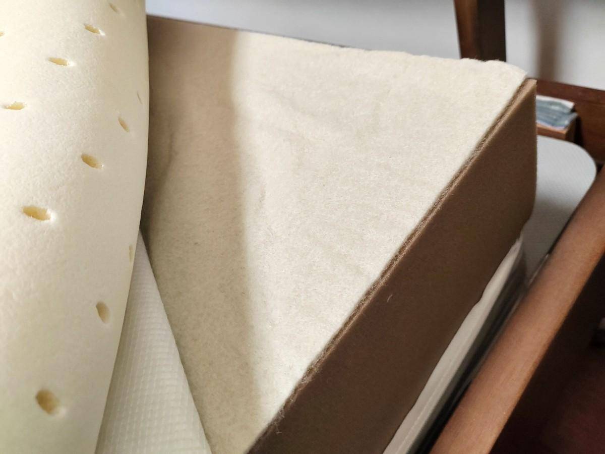 上小米有品换张8H黑金刚大口径护脊床垫，拯救受损老腰