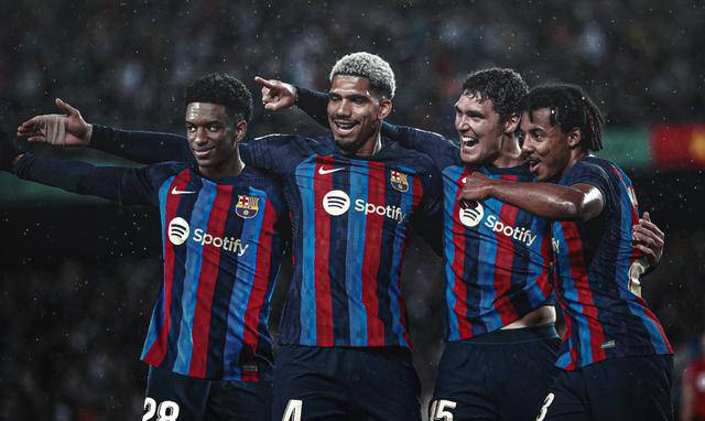 外媒揭秘巴萨新赛季阵容,基米希领衔锋线组合重塑