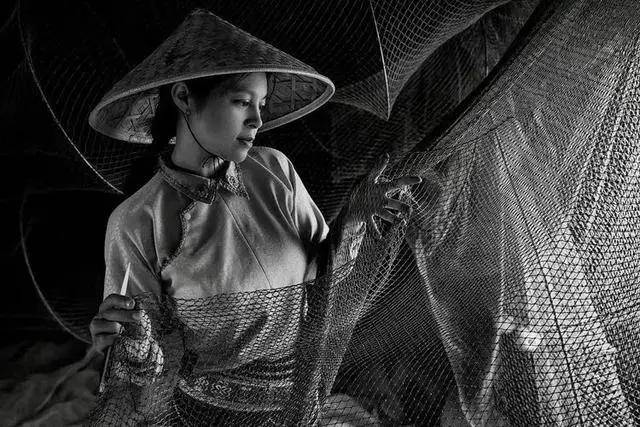 霞浦船厂油漆工,海边劳作捕捞,滩涂,渔家女织网人文纪实精品升级特色