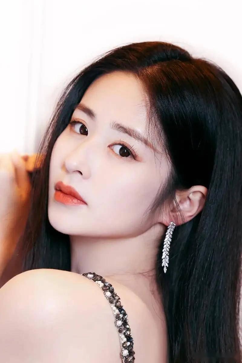 这谁顶得住!颖儿,付辛博娶到的美貌与才华兼备的老婆