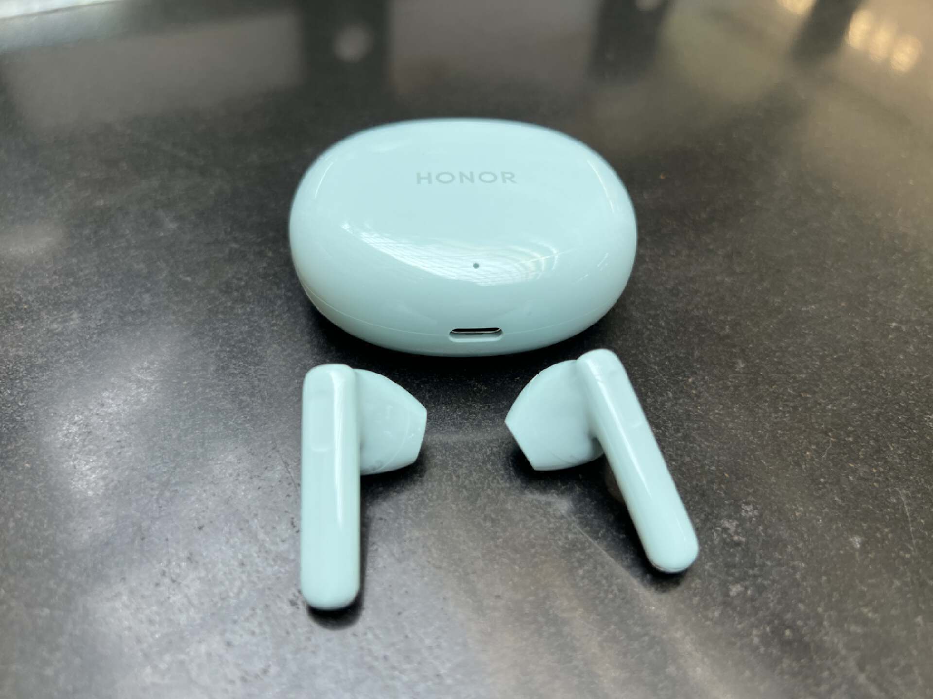 小巧时尚精致,性能全面提升,荣耀earbuds x7蓝牙耳机你值得拥有