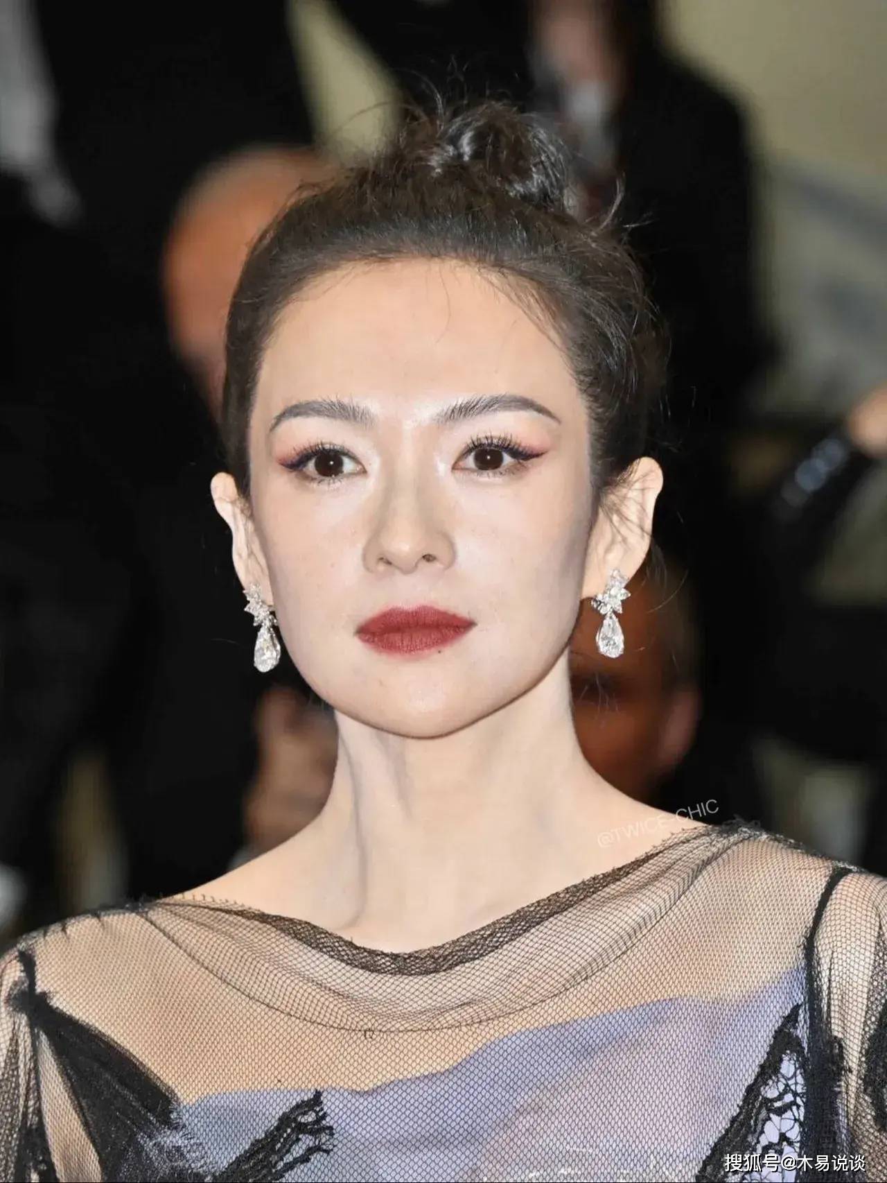 汪峰专心搞事业再开演唱会,喊话粉丝赶紧去抢票,遭网友吐槽_章子怡