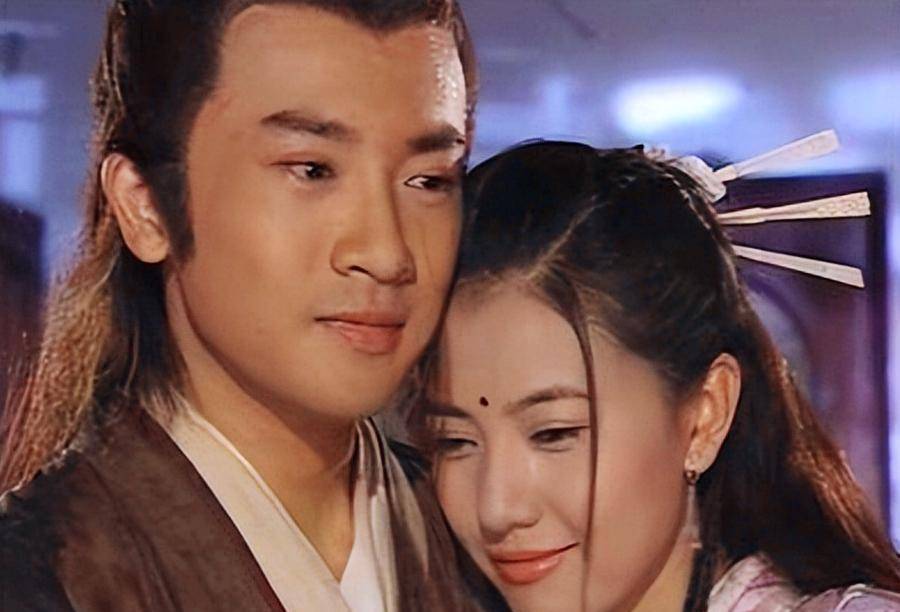 难怪张无忌后来不见了,书中暗示,他原来躲在郭襄的"老巢"里_赵敏_杨过