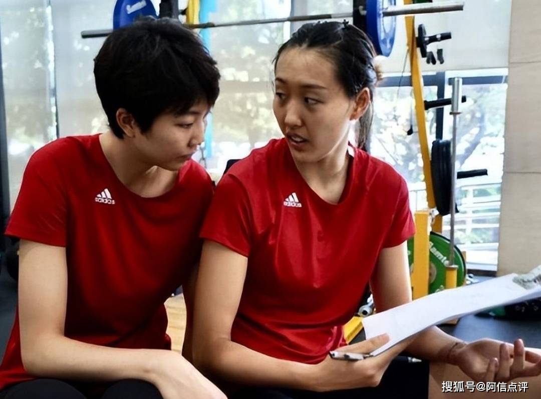 女排3消息:丁霞留洋归队,朱婷张常宁李盈莹特训,蔡斌信心加倍