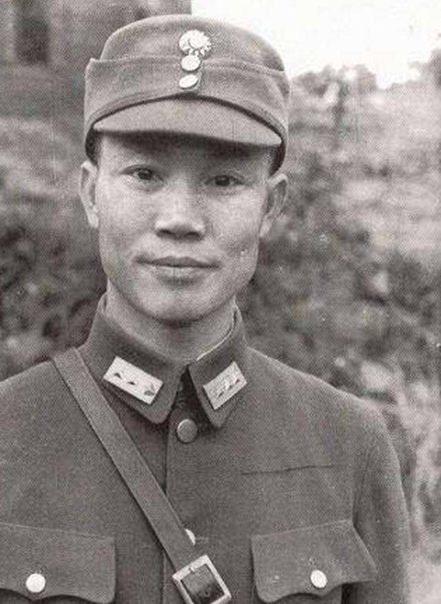 1975年,黄维被特赦后过得怎么样?帮助"哑巴"老兵解决生活困难