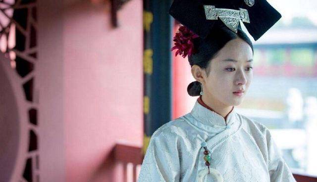 满清灭亡后,溥仪遣散上千漂亮宫女出宫,为啥却没人愿娶她们?