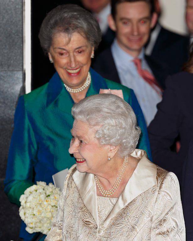 这辈子能让女王信任的人不多,在最难过的时候女王想到的人却是她_苏珊