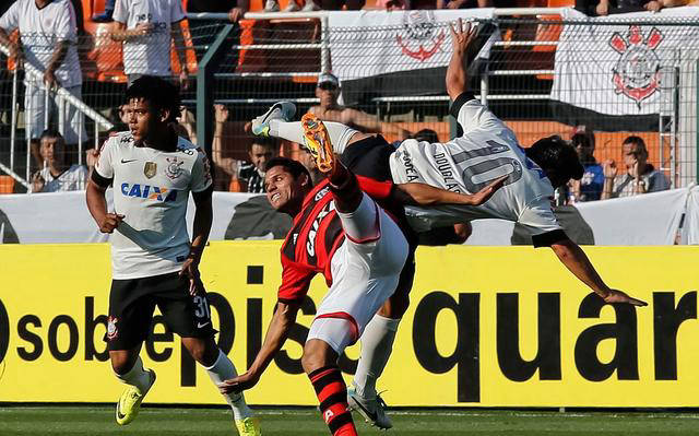 弗拉门戈迎战生死战,百万富翁已出局,博塔弗戈攻势强劲