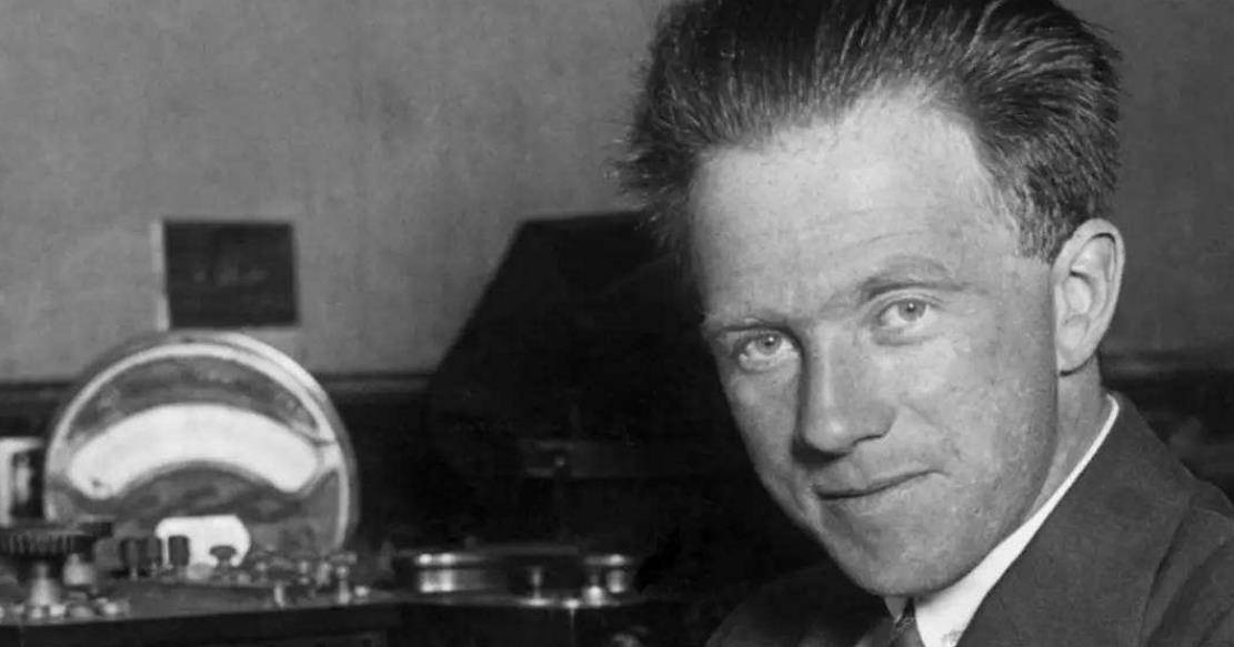 只因科学家"算错"一个数据_海森堡_美国_波尔