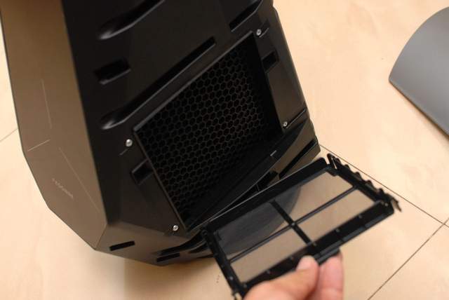 宫菱无叶风扇评测：双倍柔风与医护级除菌科技的完美结合，打造舒适生活