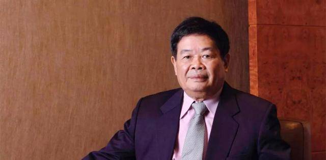 曹德旺:我创业成功,从没有动用过哥哥任何的政治资源