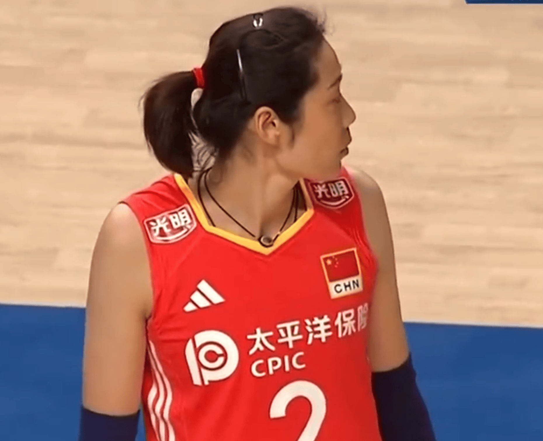 李盈莹发话追究到底!亲自出面拨乱反正,解决女排3大病根更重要