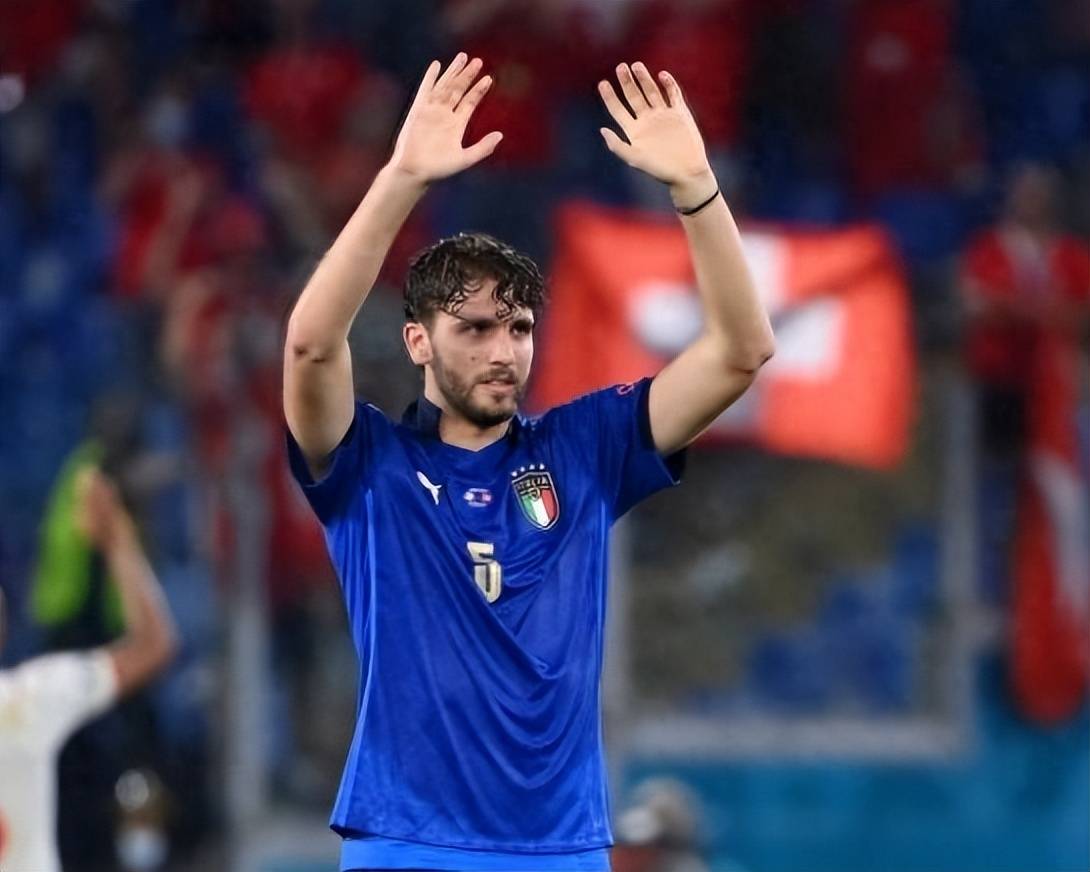 值当打之年,在尤文稳坐主力,他比在国家队连续罚丢4粒点球的若日尼奥