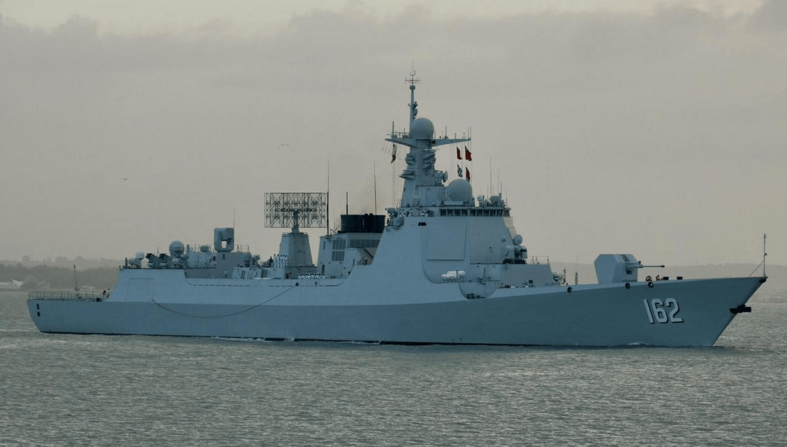 中国最大护卫舰图片