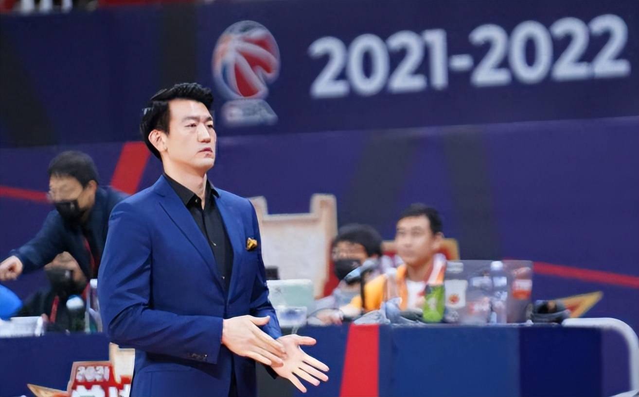 赖克:突破和投篮是他的强项,在对抗方面还是比较有不错.