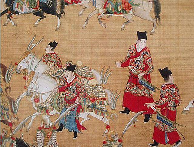 所以百姓们就知道那被飞鱼服包围的人就是皇帝,皇帝